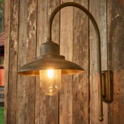 Aplique de exterior Casale, altura 60cm, latón envejecido