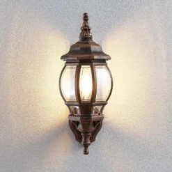 Aplique de exterior Lindby Nadesha, altura 47 cm, dorado cepillado