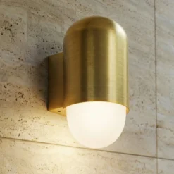 Aplique de exterior Lindby Pilva, latón, metal, IP44, E27