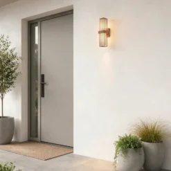 Aplique de exterior Lucande Chandan, óxido, 2 luces, IP54, E27