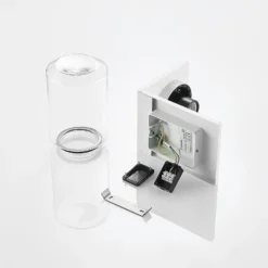 Aplique de exterior Lucande Semka, blanca, aluminio, cristal, 20 cm