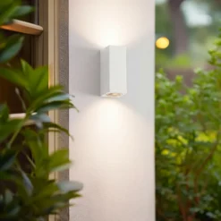 Aplique de exterior Lucande Xava, luz hacia arriba/abajo, blanca, 2 luces, GU10