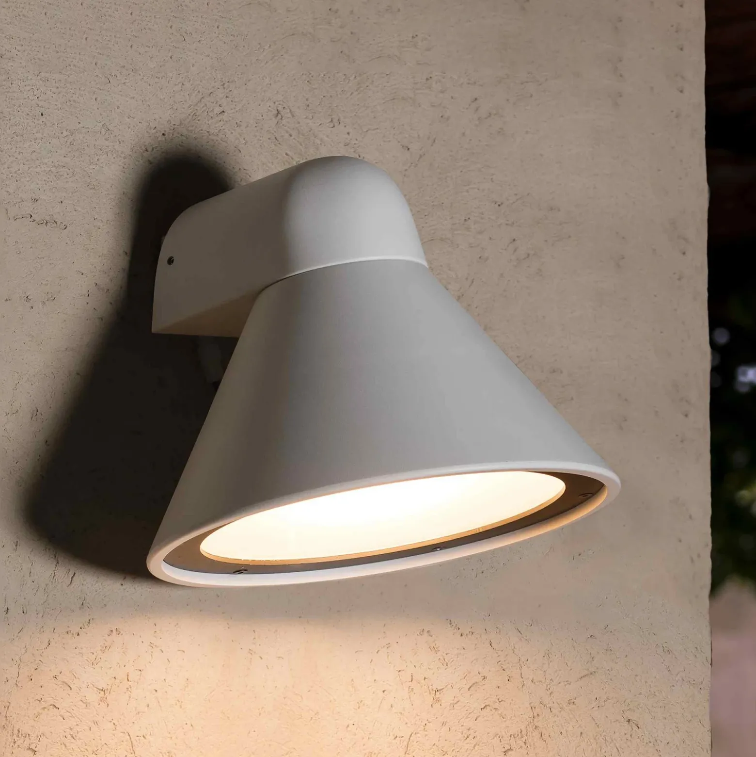 Aplique de exterior Pals, IP65 blanco mate
