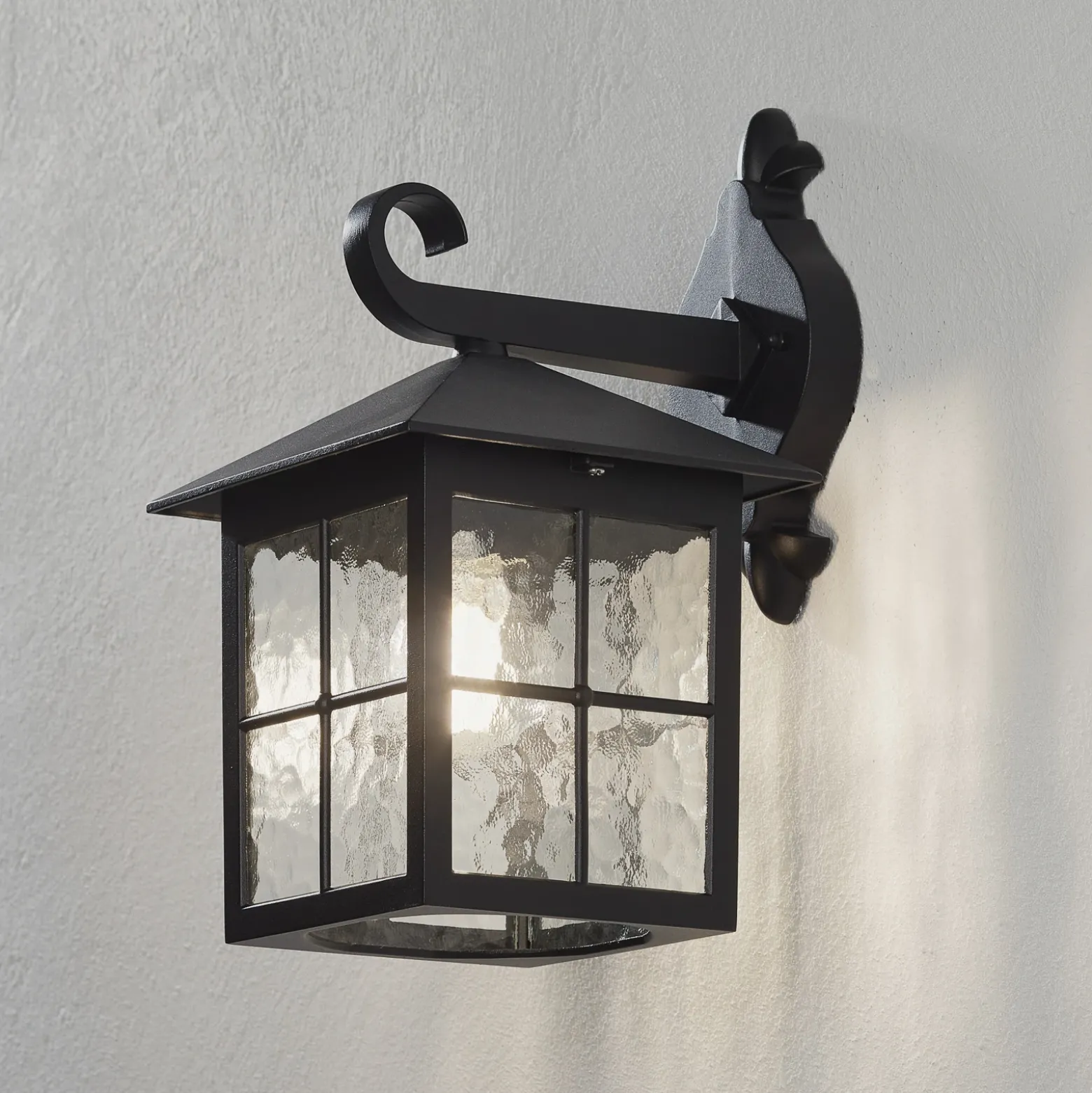 Aplique de exterior Winchester BL18, con farol inferior, IP43