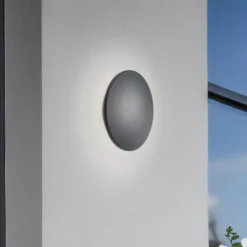 Aplique de pared LED Aria M, negro, aluminio, Ø 18 cm