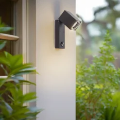 Aplique de pared Lindby Othil, con sensor, antracita, metal, IP44