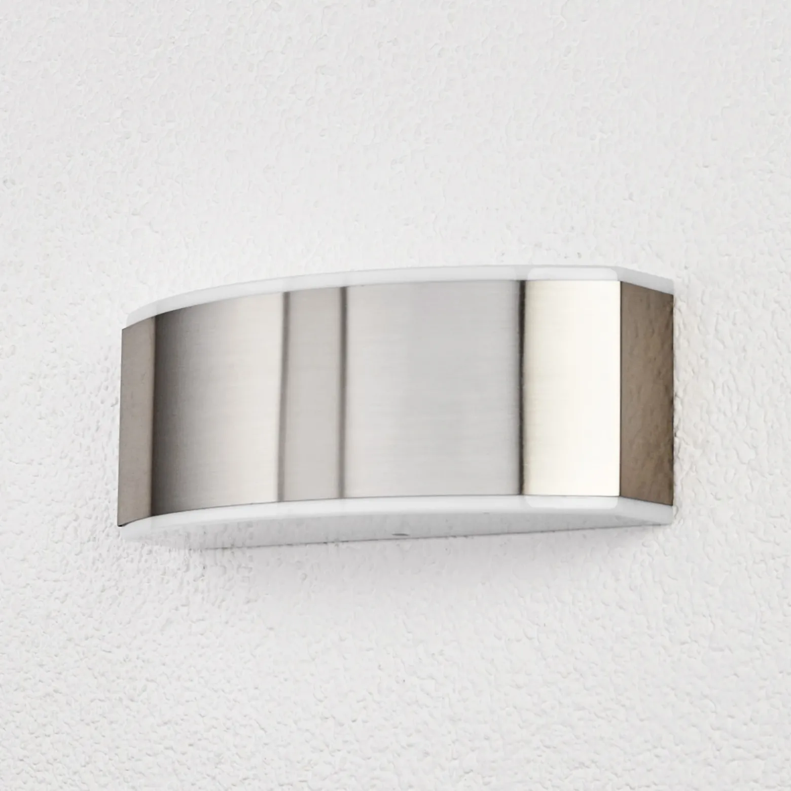 Aplique de pared Pacon de acero inoxidable para exteriores