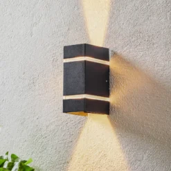 Aplique exterior Cremona efecto rayas alto 19,5cm