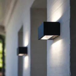 Aplique LED de exterior Gemini 22 cm 3.000K, negro
