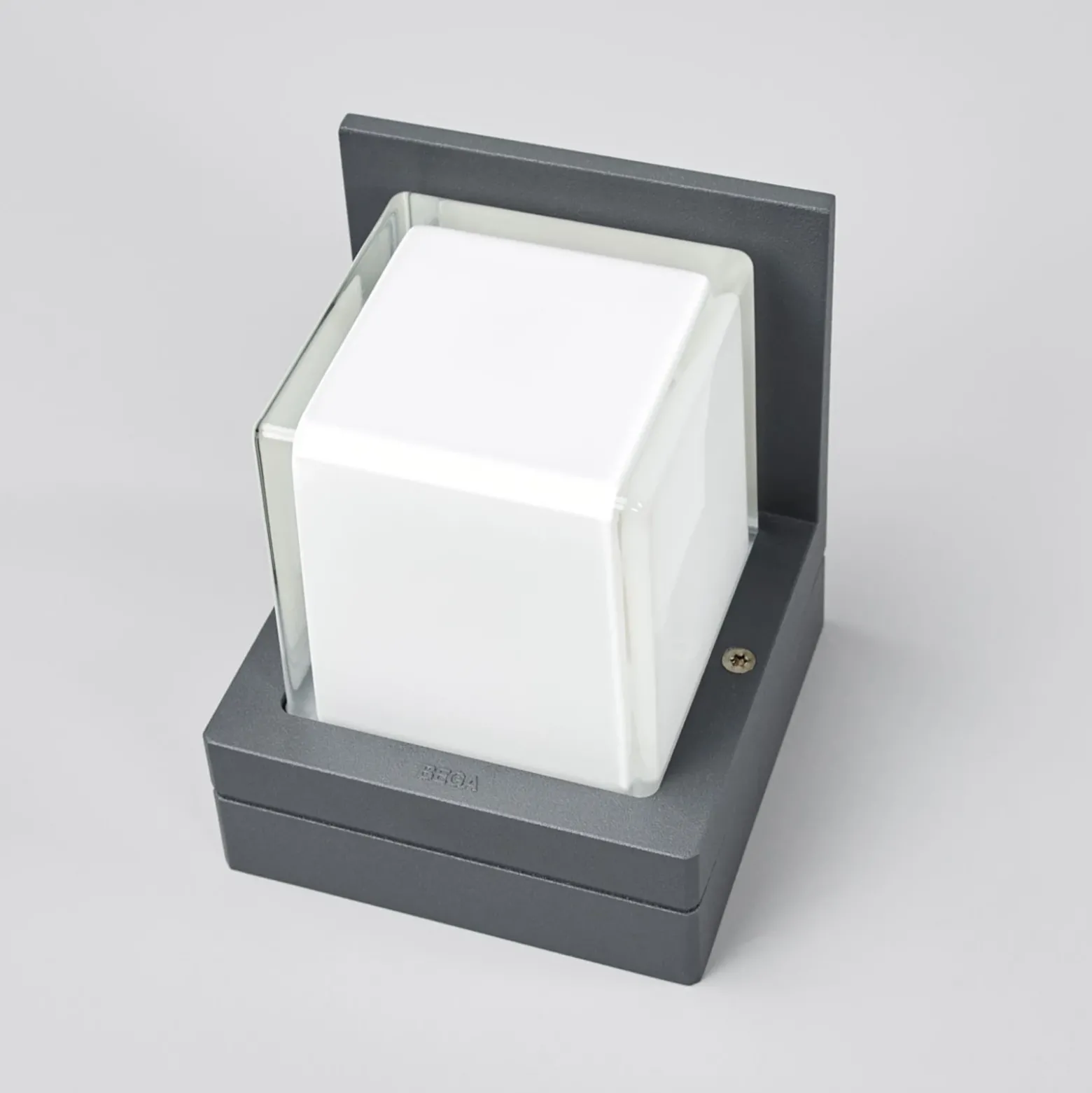 Aplique LED para exterior Bega 33327, grafito, metal, IP65, CCT