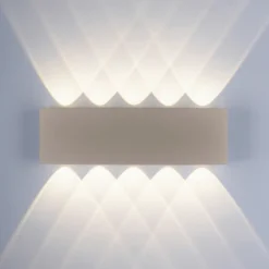 Aplique LED para exterior Carlo de Paul Neuhaus, 27 cm, color arena