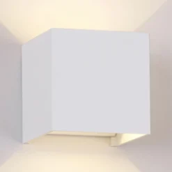 Aplique LED para exterior Davos angular, encendido/apagado, blanco