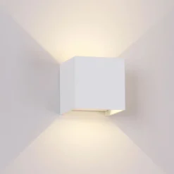 Aplique LED para exterior Davos angular, encendido/apagado, blanco