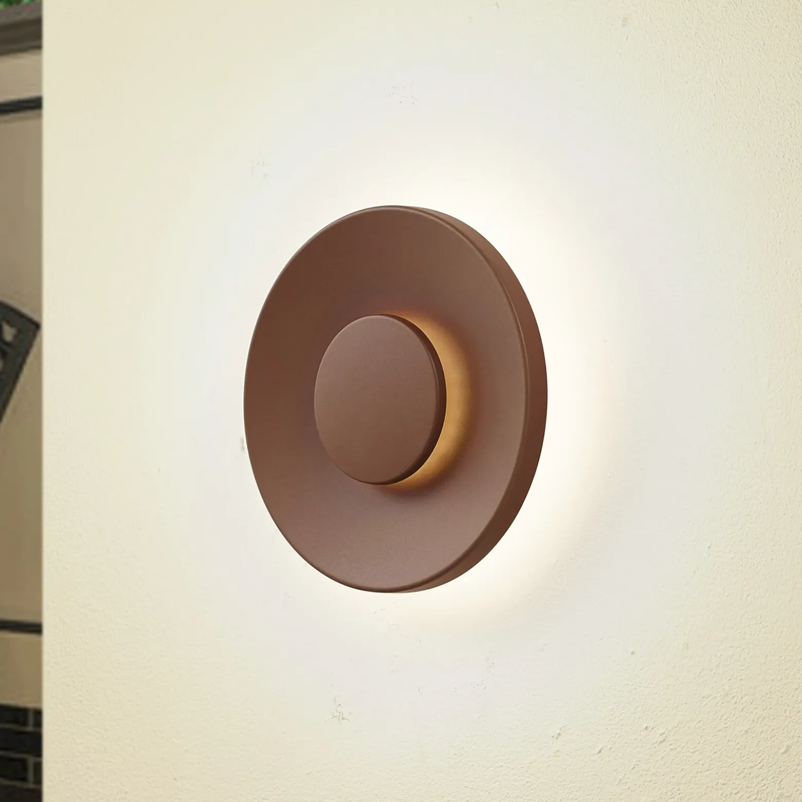 Aplique LED para exterior Kayana de Lucande, color óxido, aluminio, 24 cm