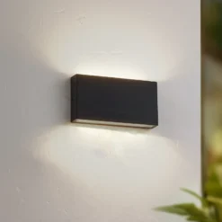 Aplique LED para exterior Lindby Jarte, negra, metal, 17 cm, IP54