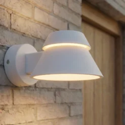 Aplique LED para exterior Lucande Moena, gris claro, metal, IP44