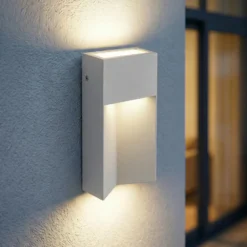Aplique LED para exterior Lucande Kaholo, gris claro, CCT, IP44