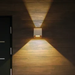 Aplique LED para exterior Veronika, color arena, luz hacia arriba/abajo, IP54