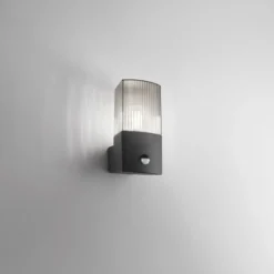Aplique para exterior DARK, antracita/gris humo, acero inoxidable, con sensor