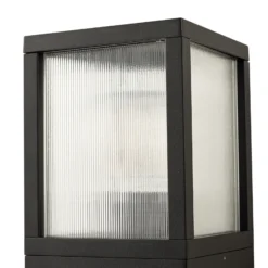 Aplique para exterior Lucande Klemens, negra, de metal, IP54, Riffle