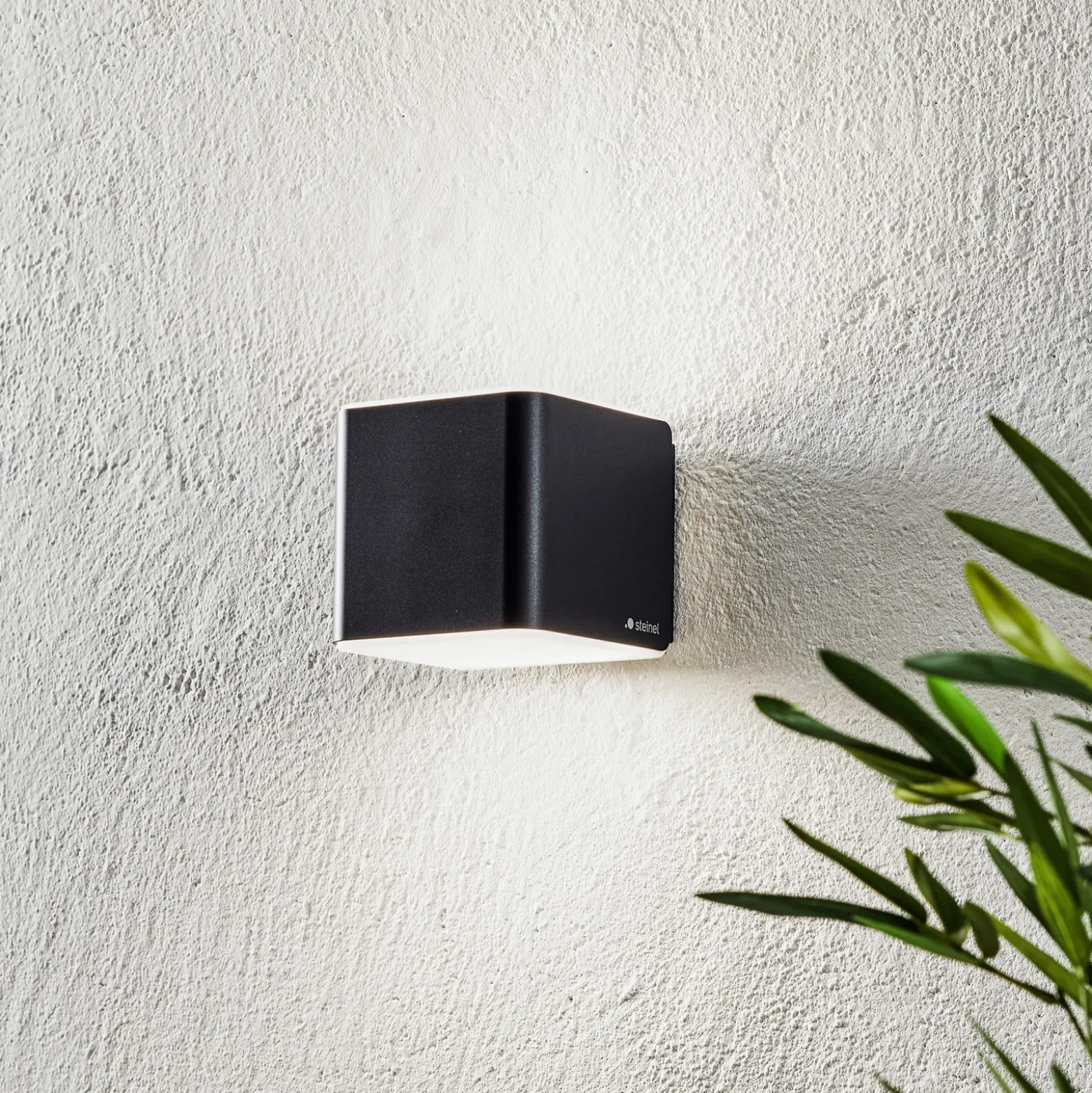 Aplique para exterior STEINEL L 840 C Up/Down, color antracita