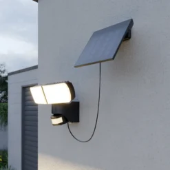 Arcchio Lissano Foco de pared LED solar con sensor