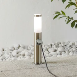 Baliza de acero inoxidable Chorus con enchufe, 50 cm