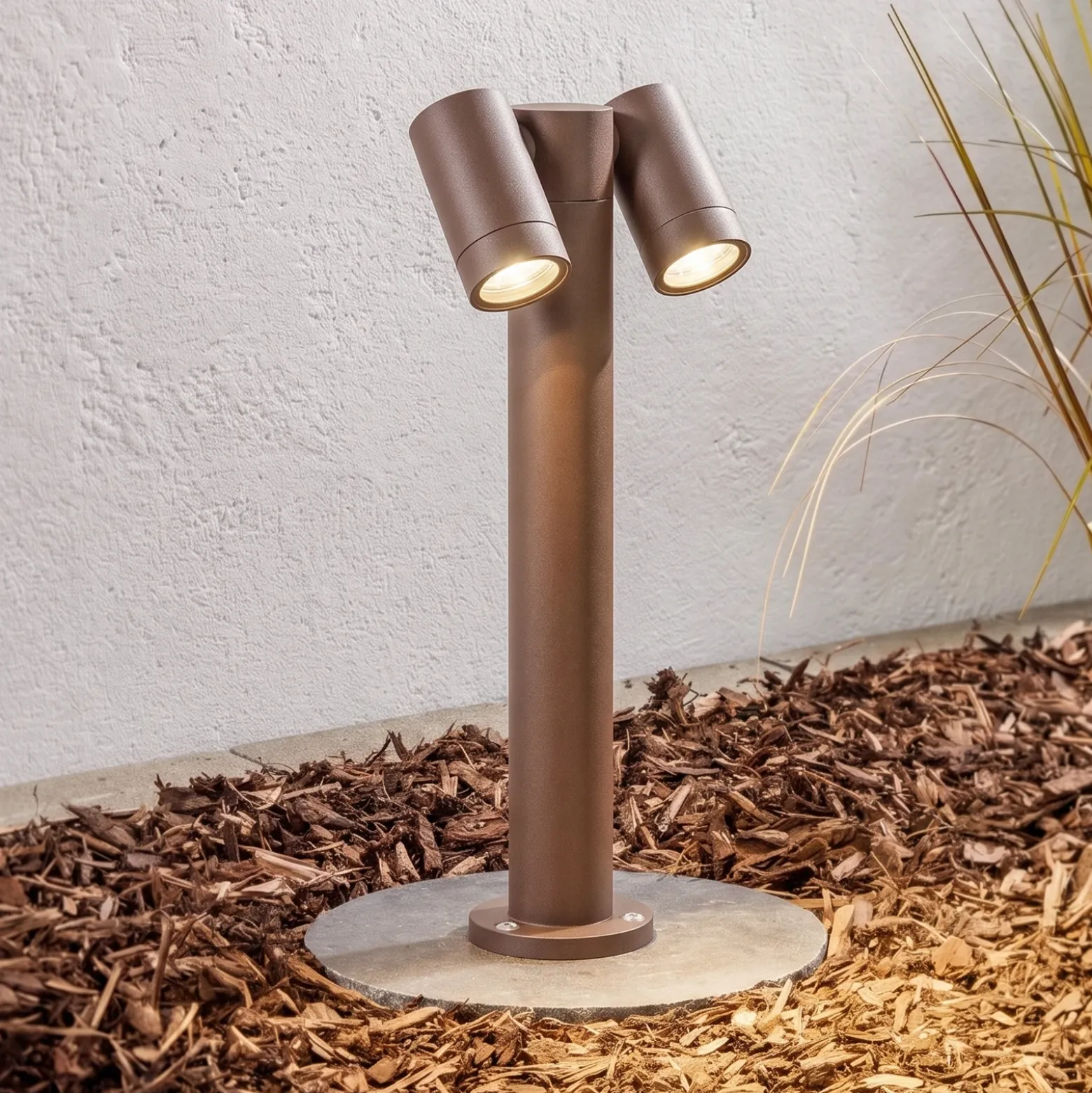 Baliza Tulimar de PRIOS, 2 luces, 45 cm, color óxido, IP65