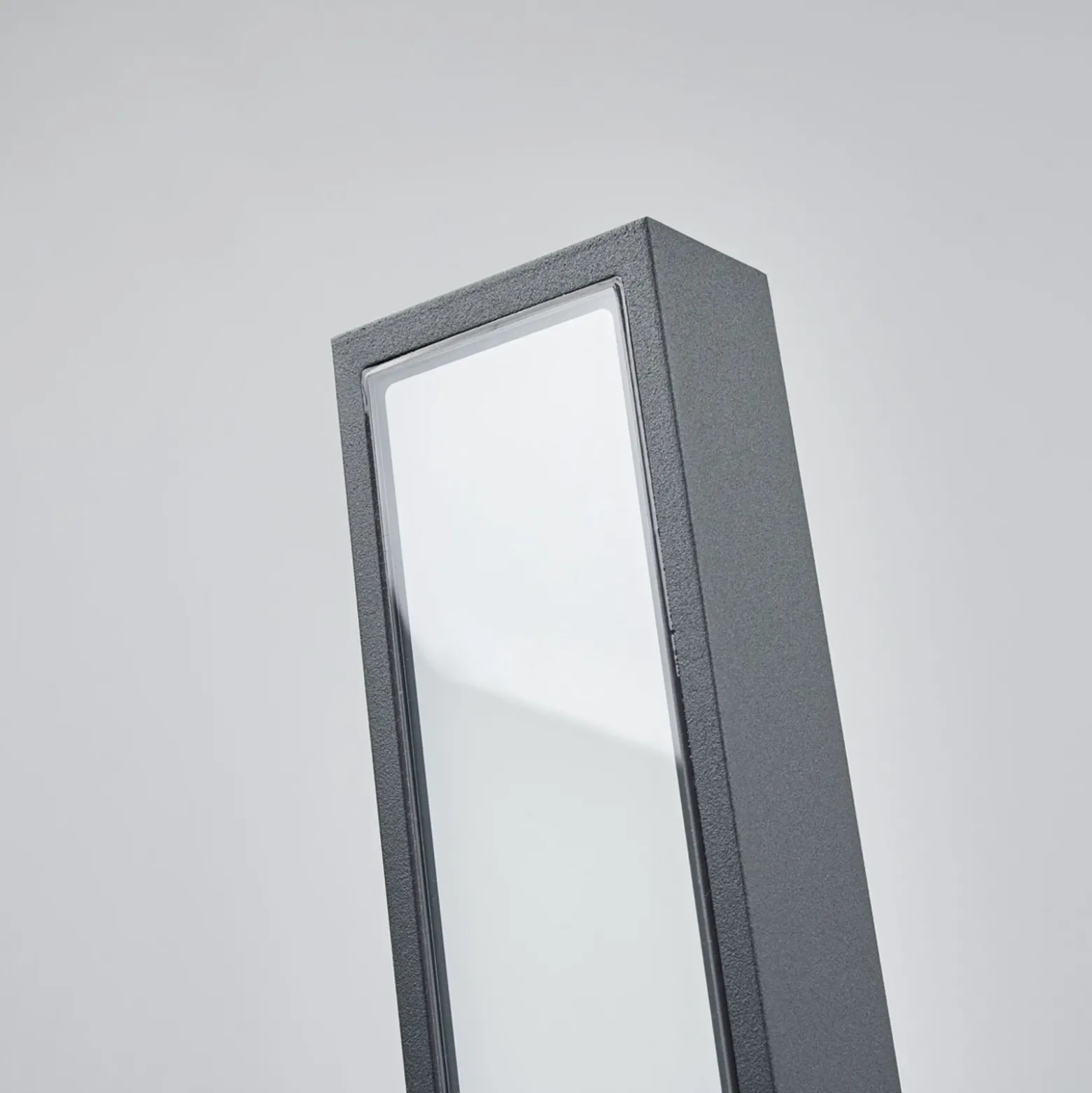 BEGA 77246K3 bolardo angular grafito 3.000K 1 lado