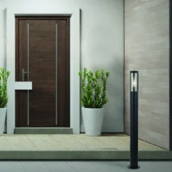 Bolardo luminoso Batton, IP44, negro, altura 90 cm, metal