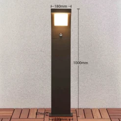 Bolardo luminoso LED Advik de Arcchio, 100 cm, antracita, sensor, IP54