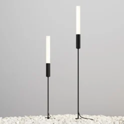 Bolardo luminoso LED Flare de Maytoni, 59 cm, piqueta, grafito, IP65