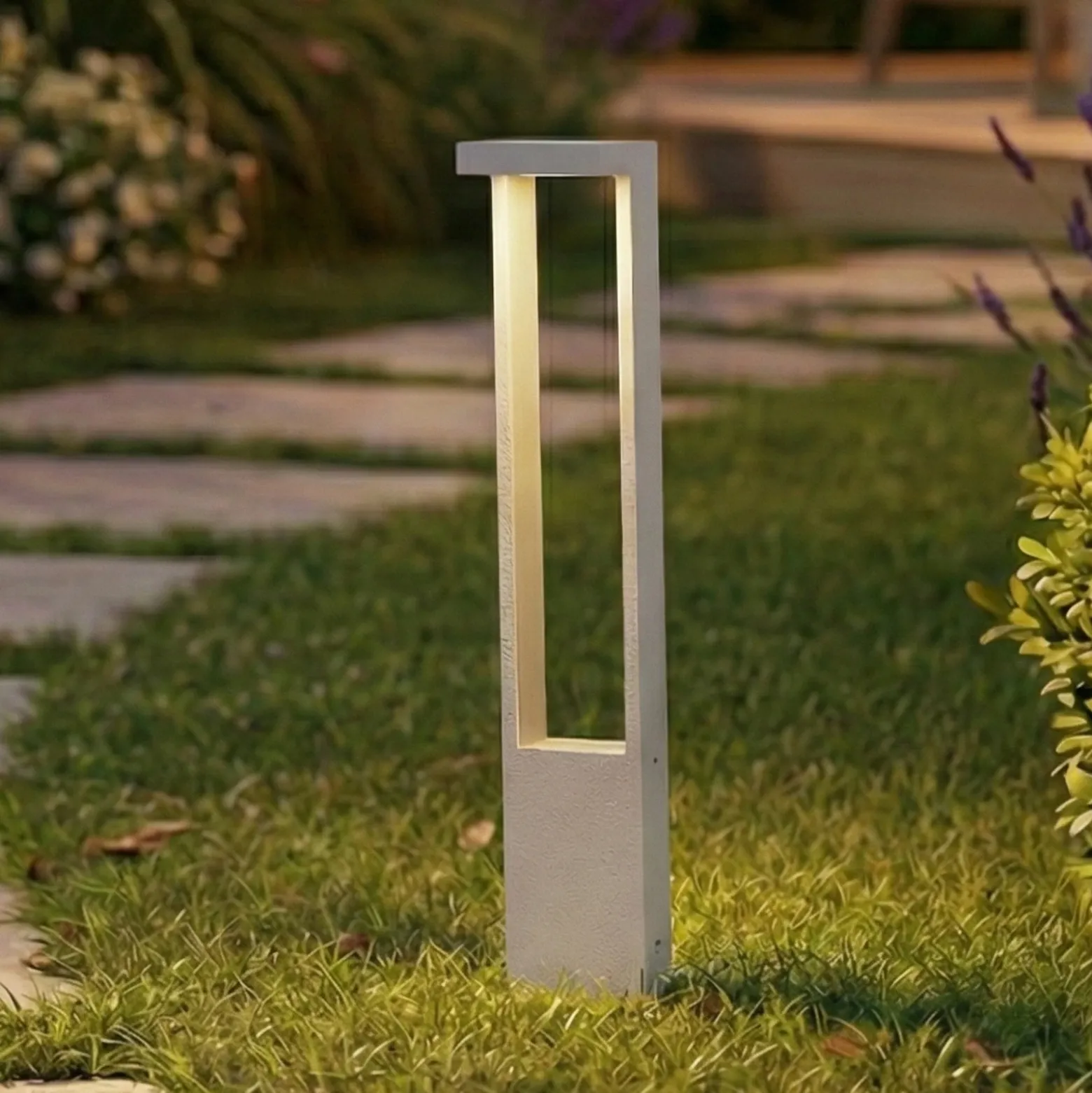Bolardo luminoso LED Lindby Lonete, blanco, altura 65 cm, IP65