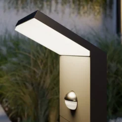Bolardo luminoso LED Lucande Nevio, con sensor, 60 cm, antracita