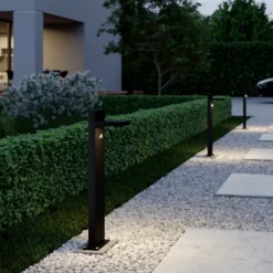 Bolardo luminoso LED Lucande Silvan, antracita, 65 cm, con sensor