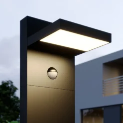 Bolardo luminoso LED Lucande Silvan, antracita, 65 cm, con sensor