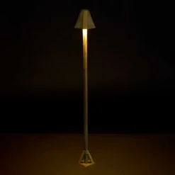 Bolardo luminoso LED Silva Frame, altura 80 cm, latón antiguo, IP65