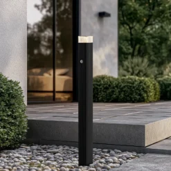 Bolardo luminoso Lindby Halvar, 80 cm, negro, IP65, GU10, sensor