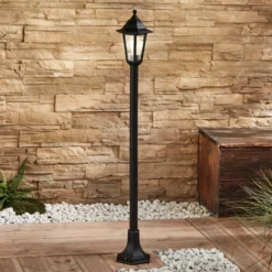 Bolardo luminoso Lindby Nane, 122 cm, farol, resistente al agua salada,