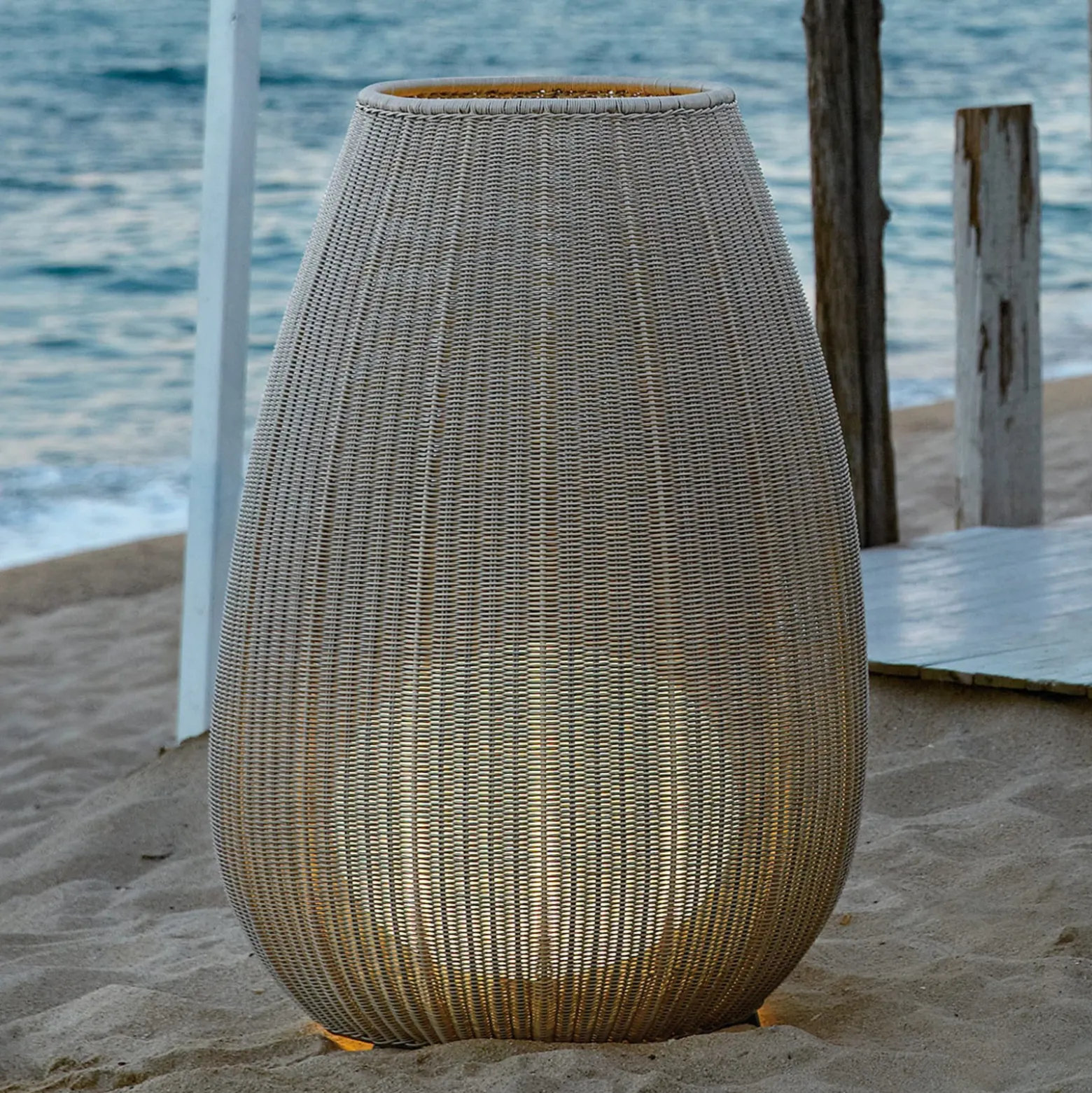 Bover Amphora 02 - Lámpara de terraza, beige claro
