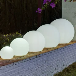 Buly de Newgarden lámpara de suelo globo, Ø 30 cm