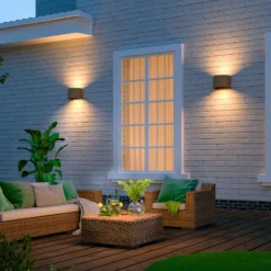 Calex Aplique LED para exterior ovalado, arriba/abajo, altura 10 cm, marrón