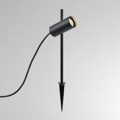 Chopa lámpara con pica LED, foco regulable en altura
