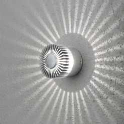 Efectivo aplique de pared exterior LED Monza