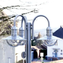 Farola Lindby Damion, 200 cm, 3 luces, E27, IP44