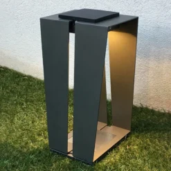 Farol LED solar Skaal de aluminio, 40 cm, gris
