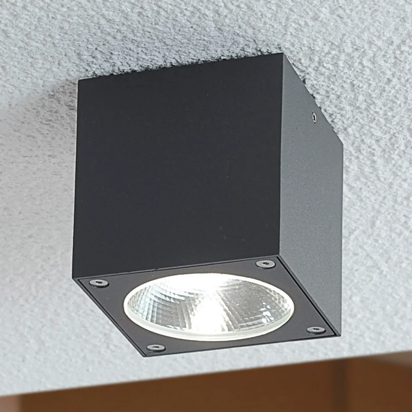 Foco LED de techo para exteriores Cordy cúbico