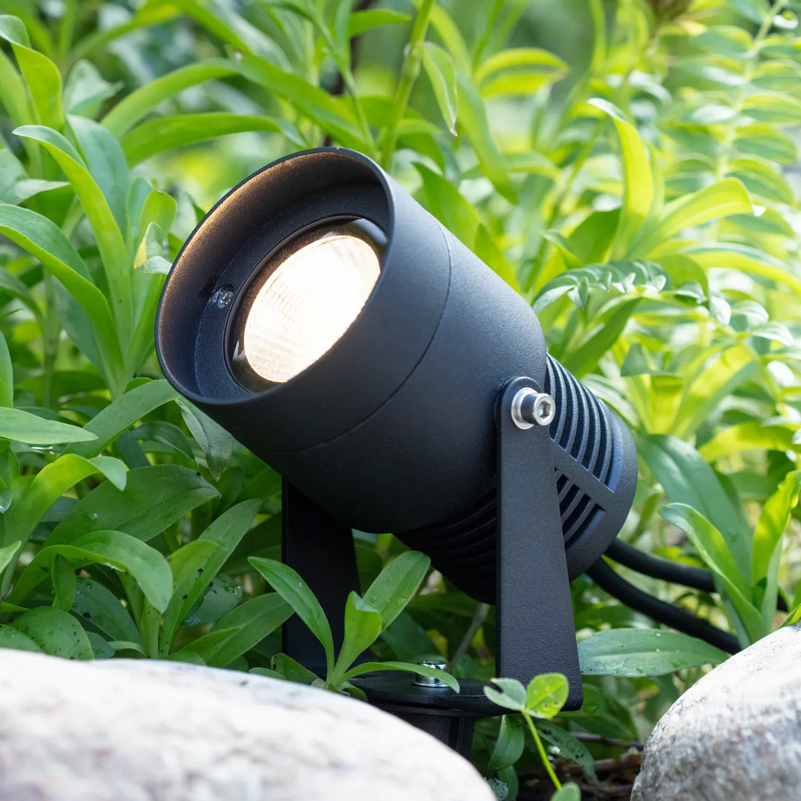 Foco LED Garden 24, negro, 3 vatios