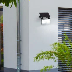 Foco LED solar para exterior con sensor Luton, negro, 19 cm de ancho