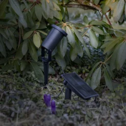 Foco LED solar Powerspot de 10 cm, 3000 K, 50 lm, negro, con estaca para clavar